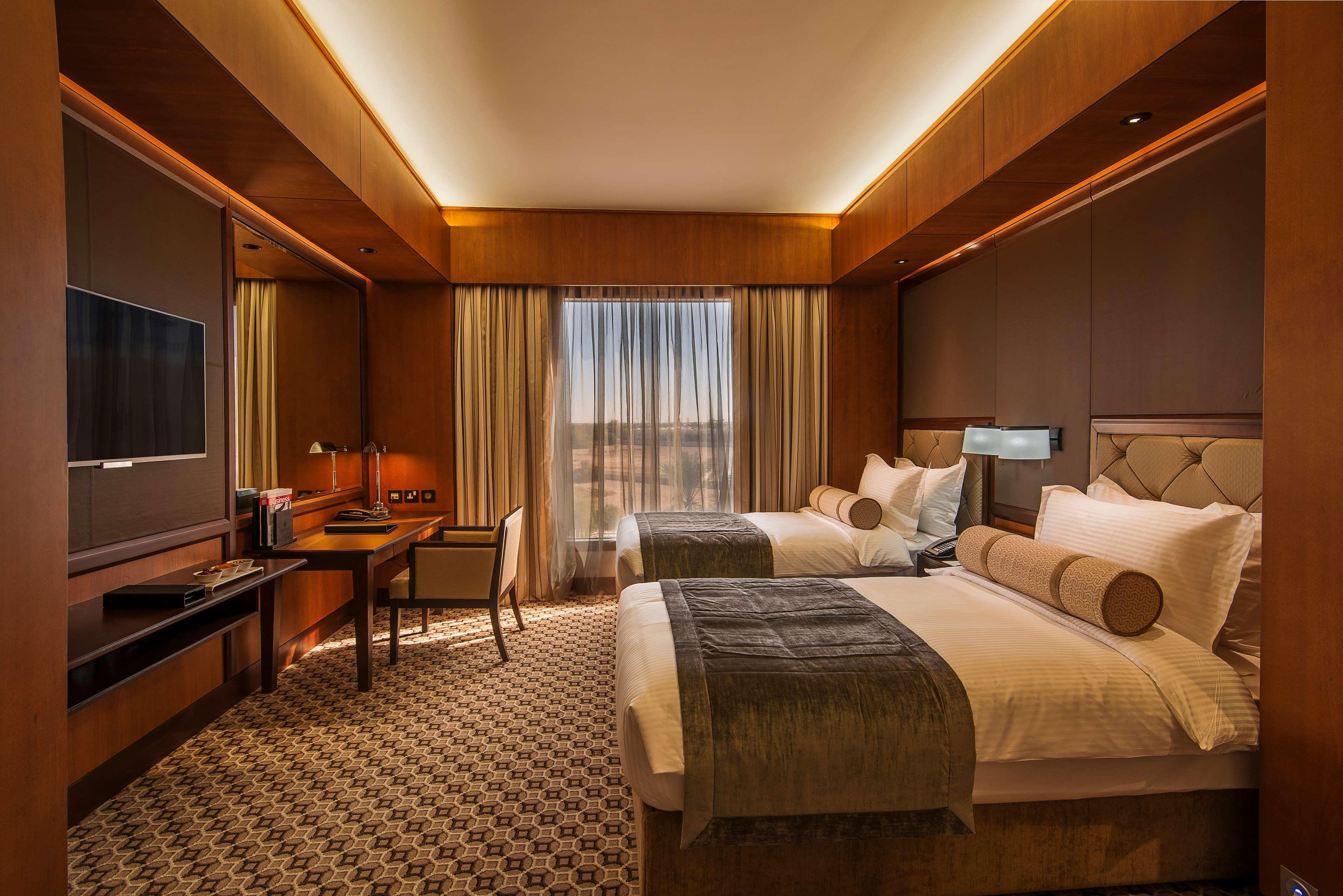 Ayla Grand Hotel Al-Ajn Zewnętrze zdjęcie