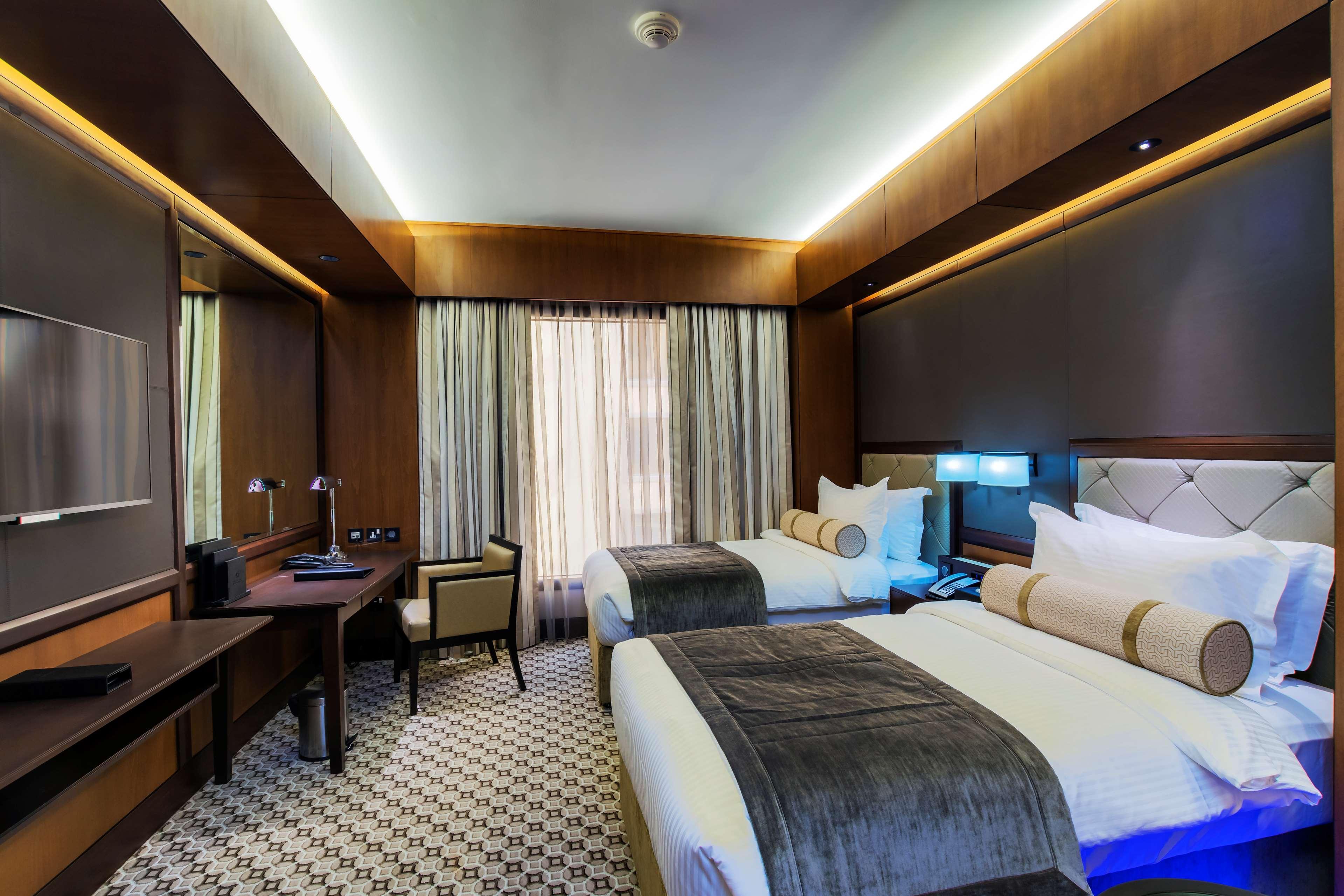 Ayla Grand Hotel Al-Ajn Zewnętrze zdjęcie Deluxe Room
